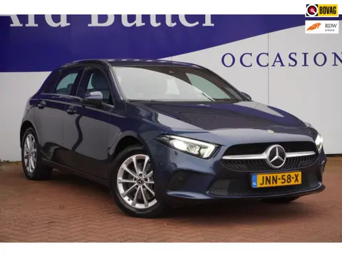 Mercedes-Benz A-klasse 250 e Business Line PHEV / Camera / Navi / Stoelverwarm. / LED / = SUPER !!