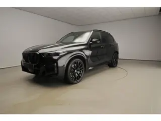 BMW X5 xDrive50e | M-Sportpakket | LED | Leder | HUD | Active cruise | Trekhaak | Schuifdak | Comfor