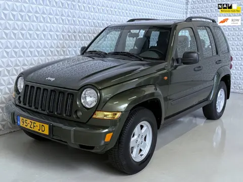Jeep Cherokee 3.7 V6 Sport 4X4 AUTOMAAT / 165.000km (2008)