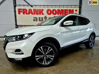 Nissan Qashqai 1.3 DIG-T 140PK N-Connecta + Panorama|Parelmoer|360 camera|Keyless|Lane|DAB|Navi|Clim