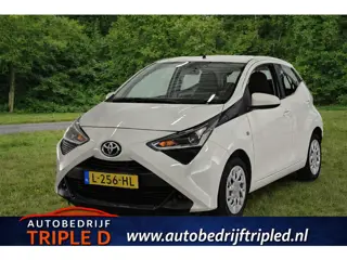 Toyota Aygo 1.0 VVT-i x-play