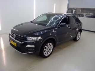 Volkswagen T-Roc 1.5 TSI Style Business
