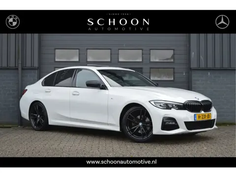 BMW 3-serie 320i Executive Edition | M-PAKKET | SCHUIFDAK | CAMERA | HIFI |