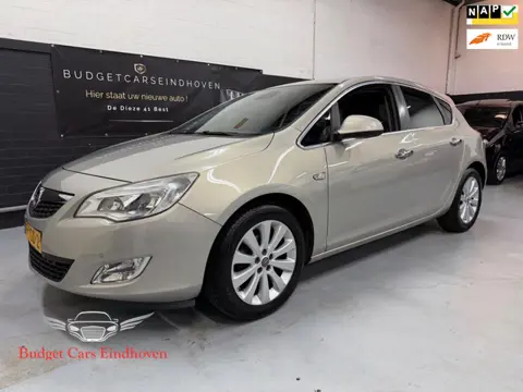Opel Astra 1.4 Turbo Cosmo Navi/Nap/Airco/APK 04-2027!
