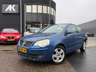 Volkswagen Polo 1.4-16V Sportline/146.000 NAP/Cruise ctrl/Lichtmetaal/Clima