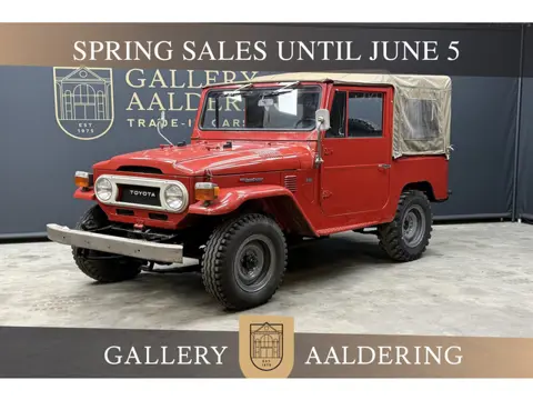 Toyota Land Cruiser FJ40 (Petrol) Vinyl Top PRICE REDUCTION "Freeborn Red" In its original condition