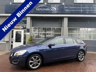 Volvo V60 1.6 T3 Kinetic Bj 2012 Dealer onderhouden 150PK Vol optie