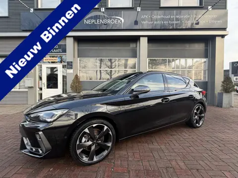 CUPRA Leon 1.5 TSI e-Hybrid 2025 Facelift SOH 99,9% Stoelverwarming Kuipstoelen 18" LMW