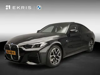 BMW 4 Serie Gran Coupe 430i xDrive | M-Sportpakket | LED | Navigatie | Schuifdak | Sportstoelen | St
