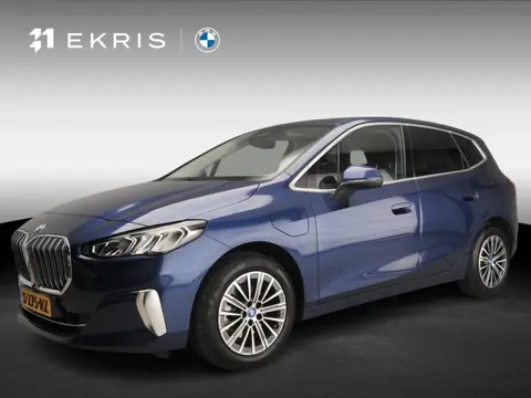 BMW 2 Serie Active Tourer 225e xDrive | LED | Navigatie | Trekhaak | Chrome line | Sportstoelen | DA