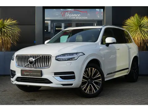 Volvo XC90 2.0 T8 Recharge AWD Inscription 392pk SOH 97% Panoramadak/Stoelverwarming/Trekhaak
