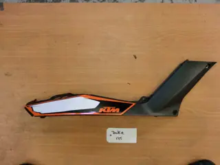 RECHTER ONDERKUIP KTM 125 Duke 2013 - 2016