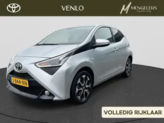 Toyota Aygo 1.0 VVT-i x-joy RIJKLAAR | Automaat | Carplay/AndroidAuto | All Season | Climate Control