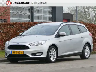 Ford FOCUS Wagon 1.0 Lease Edition | verwarmde voorruit | navigatie | trekhaak