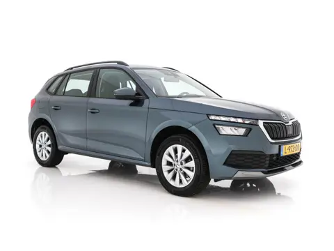 Škoda Kamiq 1.0 TSI Ambition (INCL-BTW) *FULL-LED | COMFORT-SEATS | AIRCO | CRUISE | DAB | 16''ALU |