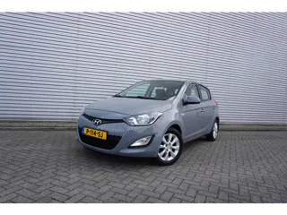 Hyundai i20 1.2i i-Drive Airco / Elektr. ramen / Lm velgen / APK t/m 02-2027