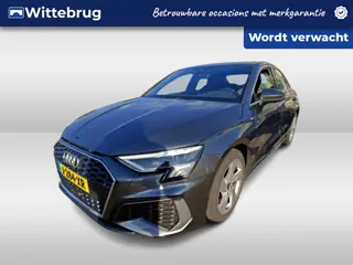 Audi A3 Limousine 30 TFSI 110pk S edition / 2X S-Line / Navigatie / Climatecontrol / Parkeersensoren
