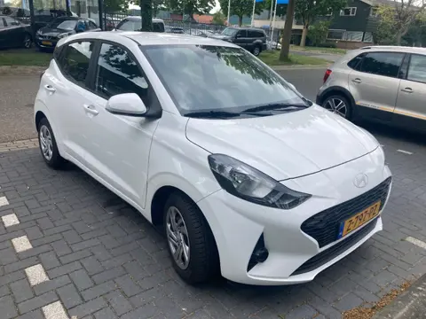 Hyundai i10 1.0 Comfort Smart, Camera! Carplay! Apk 6-2028! VERWACHT!
