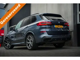 BMW X5 M50i 531 pk V8 High Executive M-Sportpakket / Pano-Dak/ Laser-Koplamp/ Head-Up/ Keyless/ 360-
