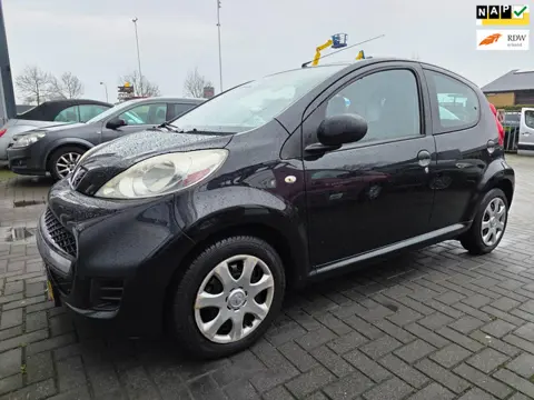 Peugeot 107 1.0-12V XR 5-deurs AIRCO *apk:03-2027*