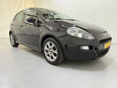 Fiat Punto 0.9 TwinAir Turbo 100 Lounge (bj 2015)