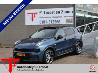 Lynk & Co 01 1.5 Panoramadak/360° Camera/Keyless/Lane assist/Adaptive cruise control/Apple carplay/C
