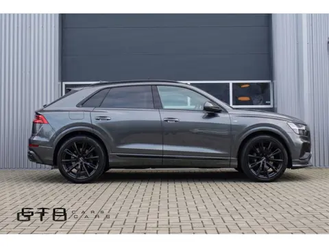 Audi Q8 55 TFSI quattro Pro Line S | ABT Aero Pack twv 7.950,- | Bang & Olufsen | "RS" Stoelen | Pan
