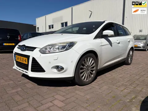 Ford Focus Wagon 1.6 EcoBoost Lease Titanium VERSNELLINGSBAK DEFECT