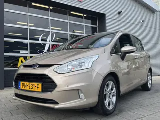 Ford B-Max 1.0 EcoBoost Titanium I Navigatie I Airco I PDC I Sport velgen I Dealer onderhouden