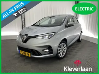 Renault ZOE R110 Life 52 kWh | SoH 94% | Apple carplay | Navi | Camera | Stuur- en stoelverwarming |
