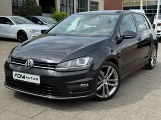 Volkswagen Golf 1.2 TSI BLUEMOTION TECHNOLOGY R-LINE