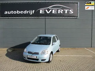 Toyota Yaris 1.0 VVT-i Sol Airco elektrisch pakket zeer nette goed onderhouden auto een leuke meenee