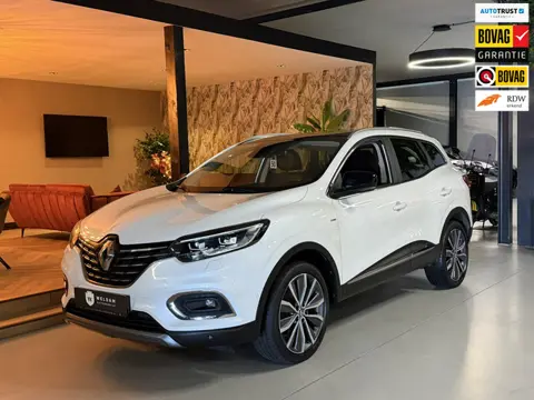Renault KADJAR 1.3 TCe Bose Garantie Pano Leder Camera StoelVW Blindspot Elek Stoelen Keyless Cruise