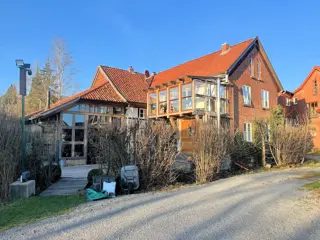 D852 - Groot woonhuis, bouwgrond en optioneel een boerderij op droomlocatie in Duitsland