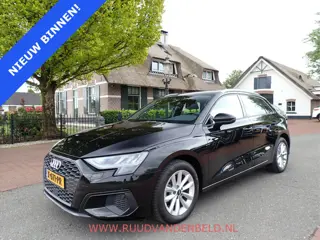 Audi A3 Sportback 35 TFSI Pro Line !! INCL 12 MAAND GARANTIE !! / ACC / CARPLAY / STOELVERWARMING