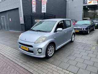 Daihatsu Sirion 2 1.3-16V Comfort Trekhaak Airco NAP APK 1 Jaar