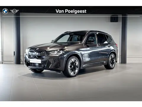 BMW iX3 High Executive 80 kWh | M Sport | Glazen Panoramadak | Harman Kardon | Head-up Display | Tre