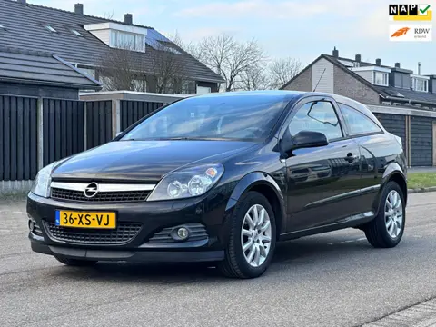 Opel Astra GTC 1.6 Temptation Automaat*14-05-2027 APK*Cruise*Clima*NAP*LM velgen*Parkeersensoren*