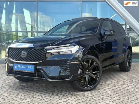 Volvo XC60 2.0 T8 Plug-in hybrid AWD Ultra Black Edition NW MODEL 455pk Luchtvering / HU Display / 2