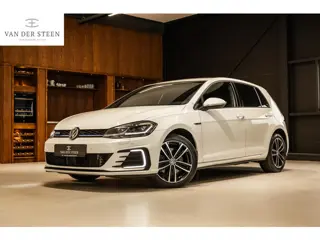 Volkswagen Golf 1.4 TSI PHEV GTE Virtueel Cockpit | Trekhaak | Apple Carplay