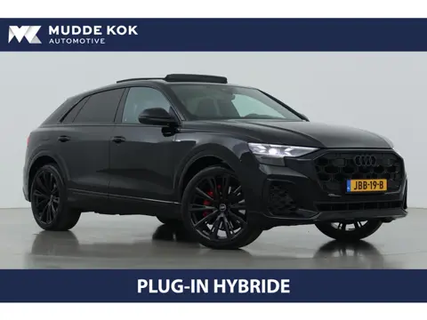 Audi Q8 60 TFSI e quattro Pro Line S Competition | Luchtvering | B&O | Panoramadak | Trekhaak | 360°