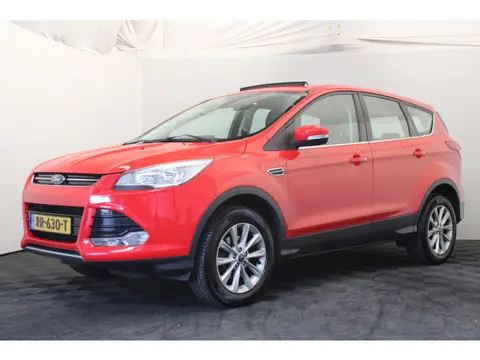 Ford Kuga 1.5 Titanium |Pano|Stoelverwarming| (bj 2014)