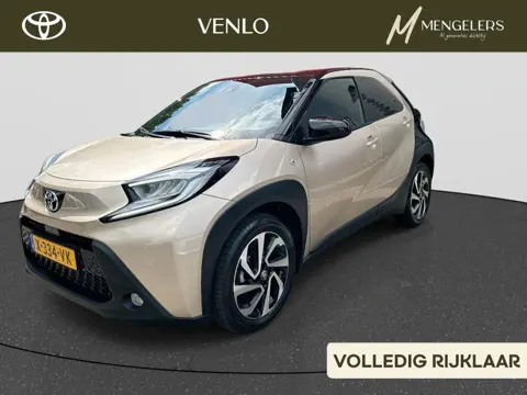 Toyota Aygo X 1.0 VVT-i MT Pulse RIJKLAAR | Climate Control | Cruise Control Adaptief | Camera