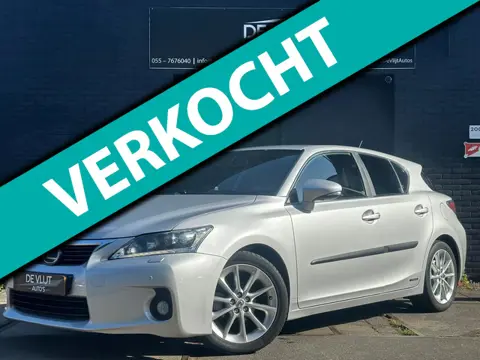 Lexus CT 200h Hybrid | Automaat | Alcantara | Navi| Camera | Cilmate Control | Cruise Control | Xeno