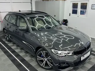 BMW 3 Serie Touring 330i xDrive M-SPORT ** LED, BEIGE LEDER, PANORAMA, NAVI+, ACC, 19-INCH LMV ** 1e