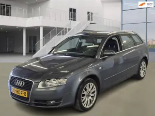 Audi A4 Avant 2.7 TDI AUT NAVI PSENSOR CRUISE TREKHAAK 2 X SLEUTELS