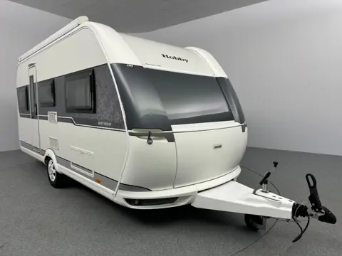 Hobby On Tour 470 UL Enkele bedden Cassetteluifel