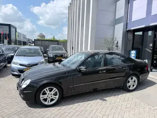 Mercedes-Benz E-klasse 230 V6 Avantgarde NIEUWSTAAT! INRUIL MOGELIJK!