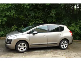 Peugeot 3008 1.6 VTi Première Zeer mooie auto! Lage km stand!!!