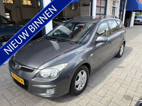 Hyundai I30 CW 1.6i Dynamic NIEUWE APK NL AUTO (bj 2010)